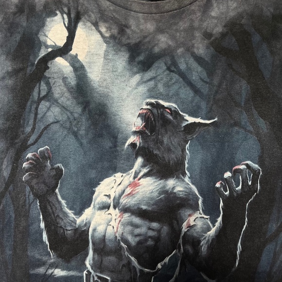Werewolf Full Moon Scary Graphic Horror Tee - Picture 3 of 7